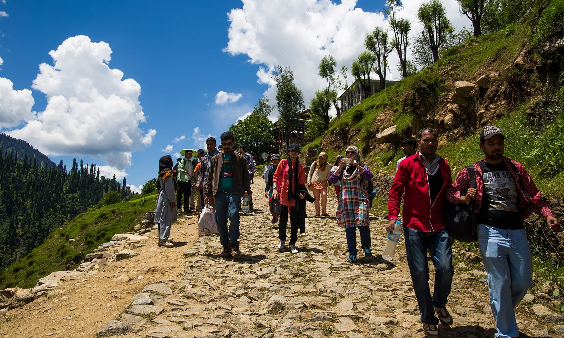 Neelum tour packages